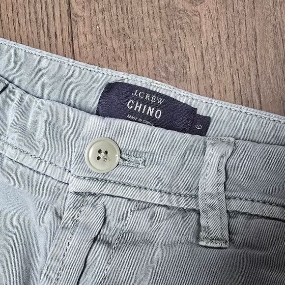 J. Crew Chino Cotton Mid Rise Pant in Sage Vintage Laurel - Picture 4 of 9